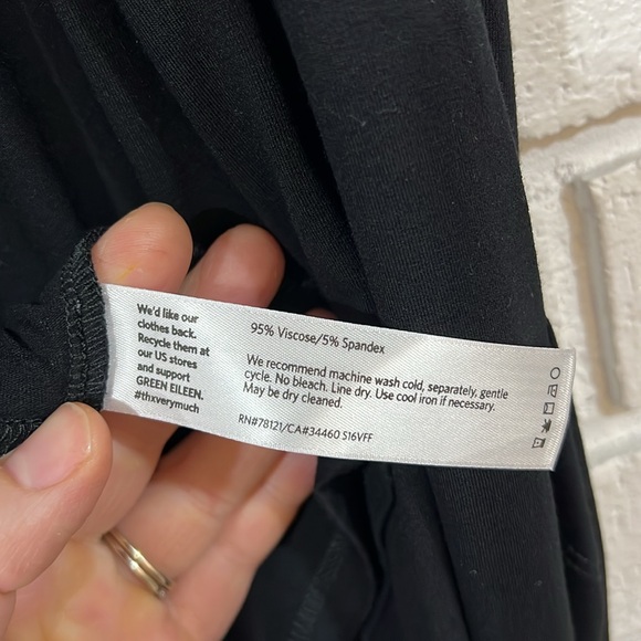 Eileen Fisher Long Black Vest Top - Picture 5 of 8